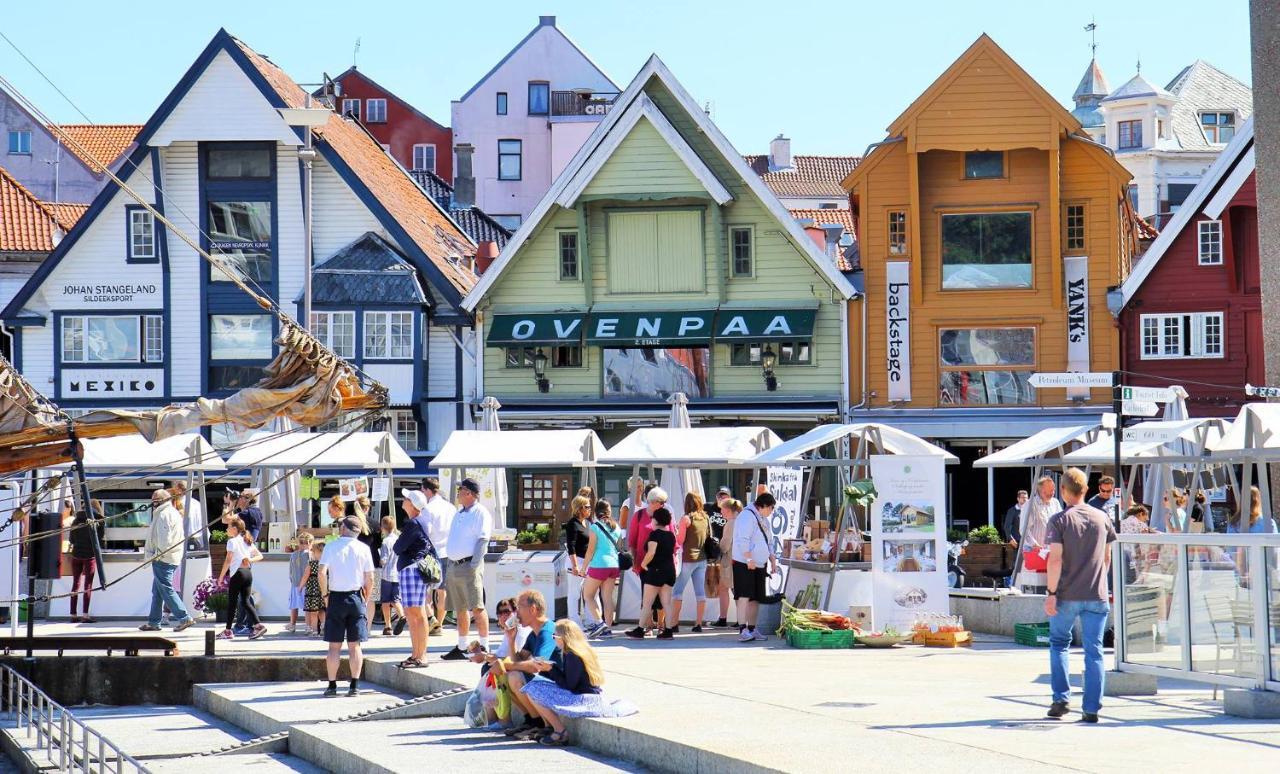 Practical Basement Apt With All Home Comforts Close To City Centre Stavanger Exteriér fotografie