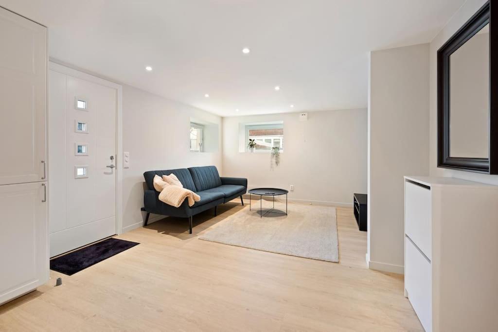 Practical Basement Apt With All Home Comforts Close To City Centre Stavanger Exteriér fotografie